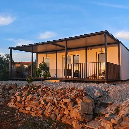 Mobile Homes Gasperino * Pirovac